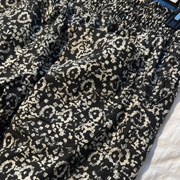 Anthro Ruched Parachute Poplin Pants - Tall - Picture 13 of 14